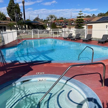 Fallbrook Country Inn Exterior foto