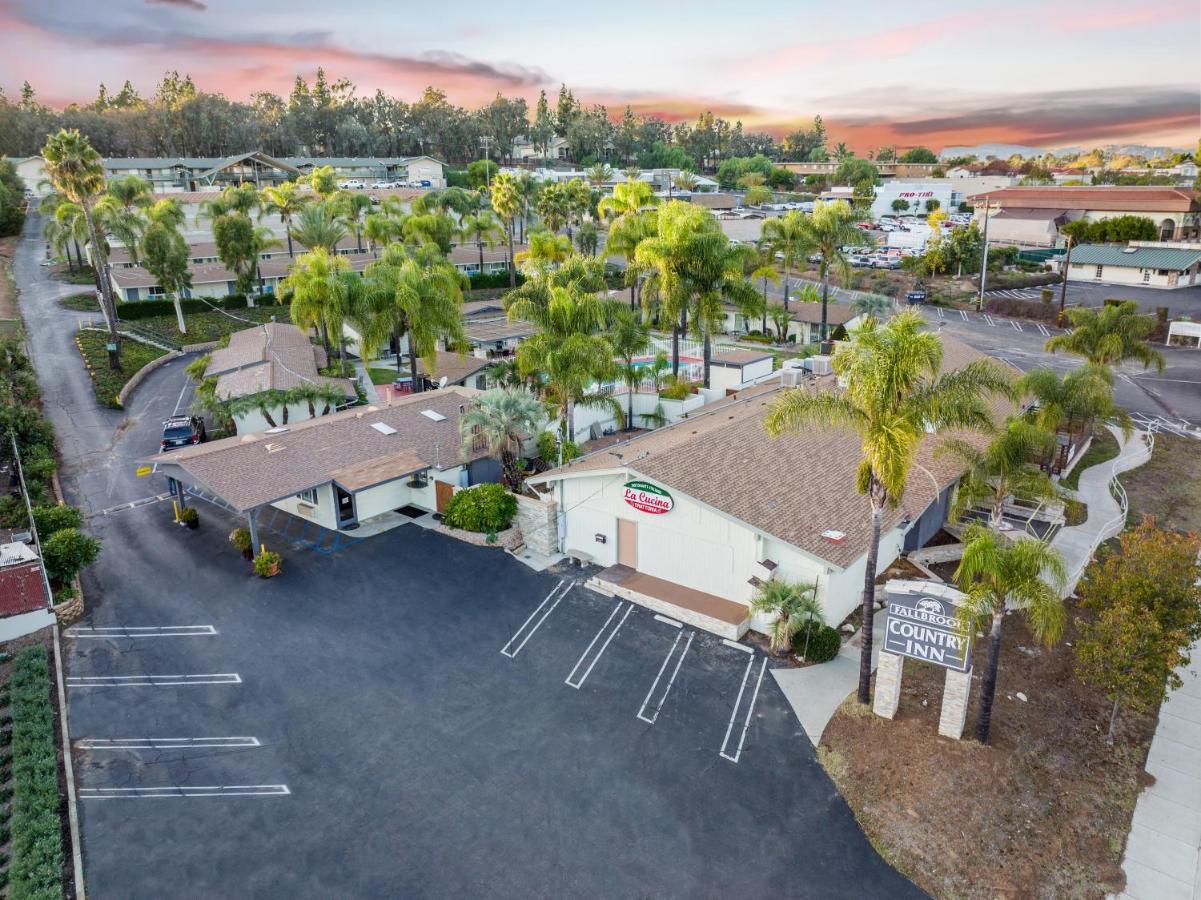 Fallbrook Country Inn Exterior foto