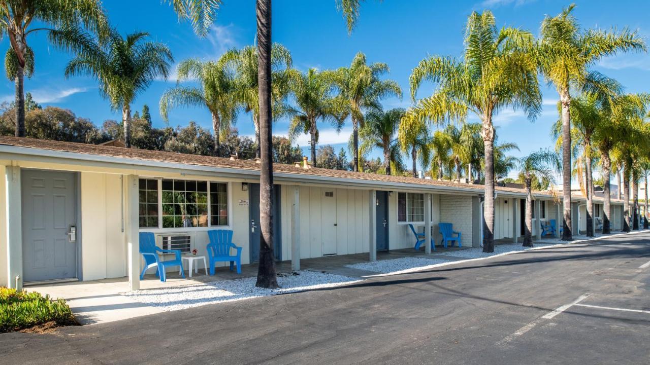 Fallbrook Country Inn Exterior foto