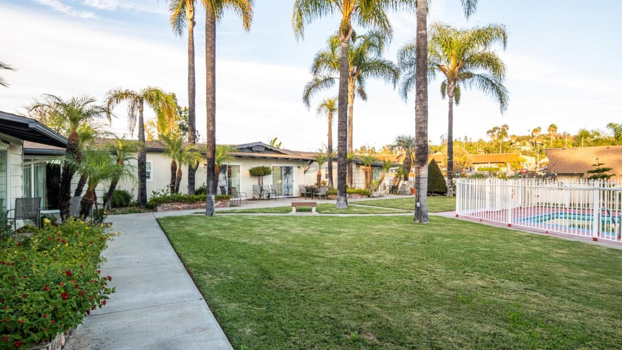 Fallbrook Country Inn Exterior foto
